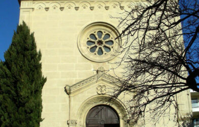 Accès  du temple de Salon-de-Provence